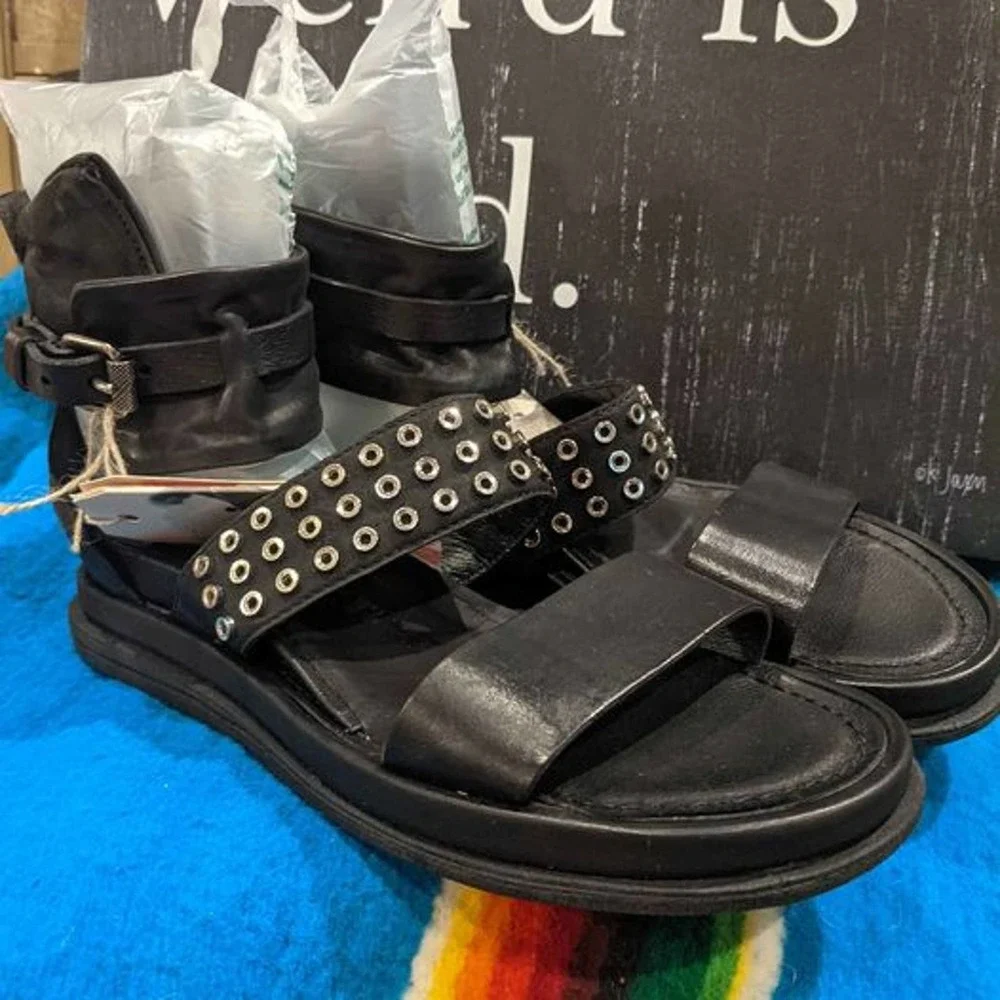 A.S.98 Pryor Gladiator Sandals! 40s! NIB! - Picture 1 of 9